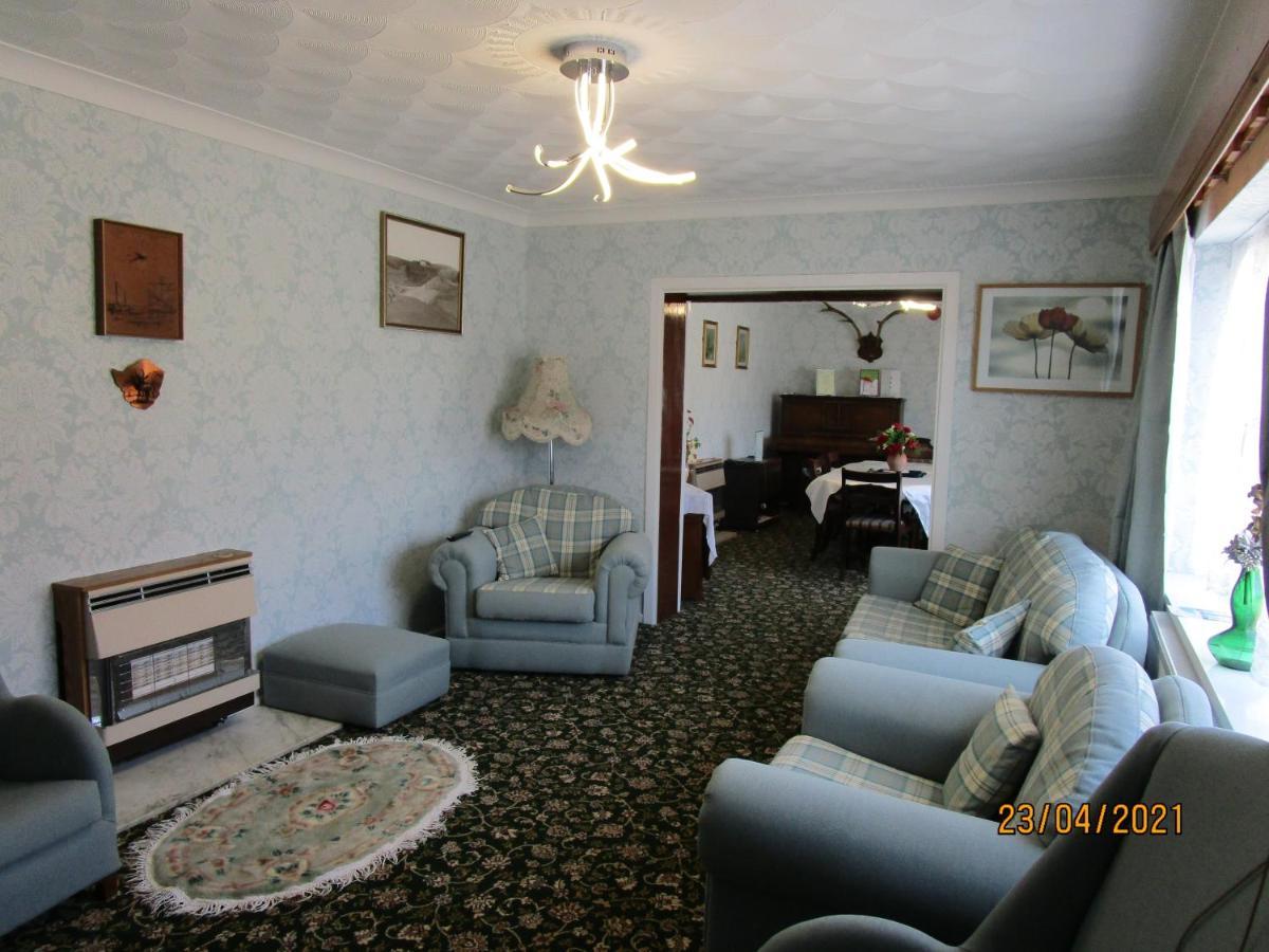 Tremains Guest House Bridgend  Kültér fotó